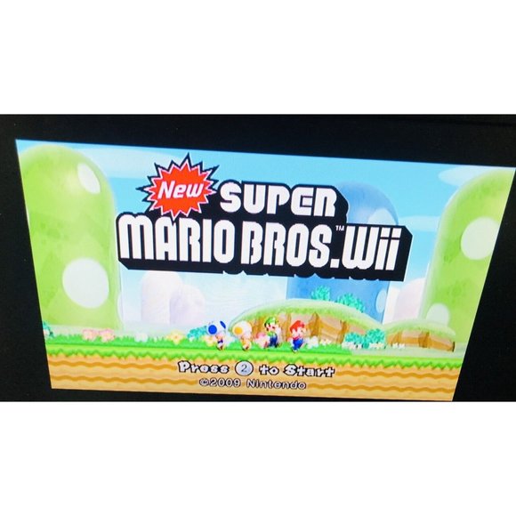 Nintendo Wii Bundle- 6 Games • Controller • Cables & Sensor ( Tested & Cleaned ) - Picture 2 of 10